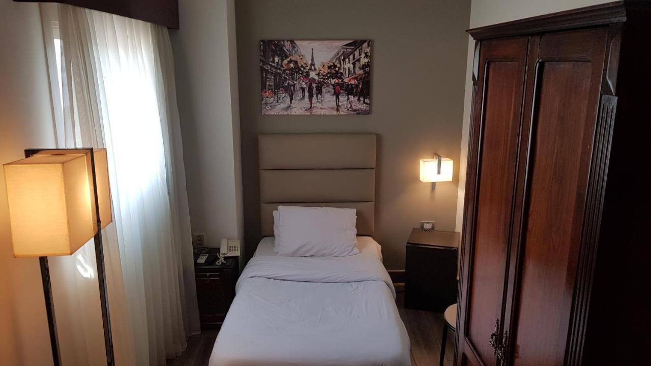 Green Plaza Inn "'Business &Families Only"' Alexandria Eksteriør bilde